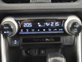 Toyota RAV4 (2022) thumbnail 20