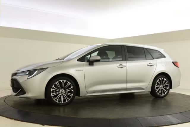 Toyota Corolla (2021) thumbnail 5