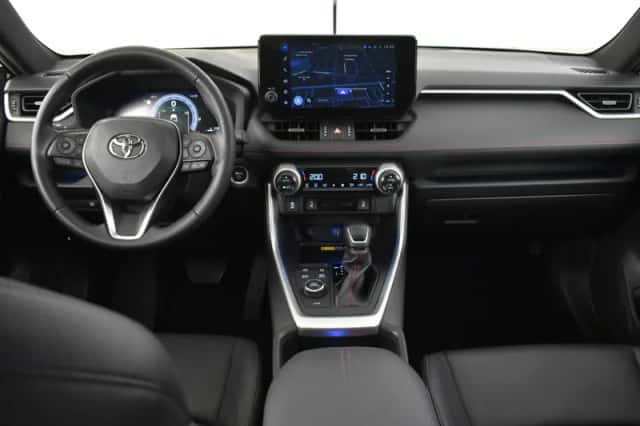 Toyota RAV4 (2023) thumbnail 4