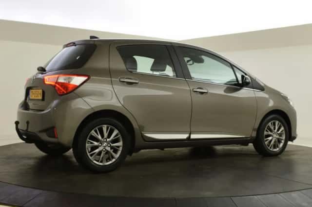 Toyota Yaris (2018) thumbnail 6
