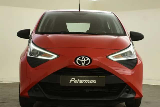 Toyota Aygo (2021) thumbnail 5