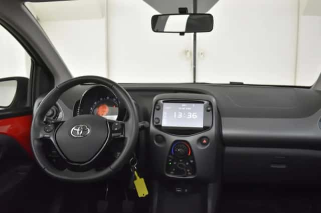 Toyota Aygo (2021) thumbnail 4