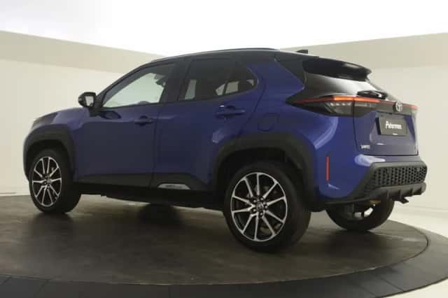 Toyota Yaris Cross (2023) thumbnail 2