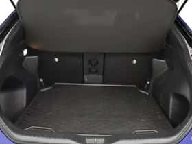 Toyota Yaris Cross (2023) thumbnail 18