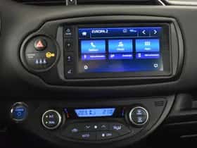 Toyota Yaris (2019) thumbnail 12