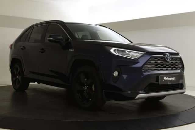 Toyota RAV4 (2022) thumbnail 2