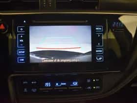Toyota Auris (2015) thumbnail 18