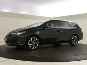 Toyota Auris (2015) thumbnail 5