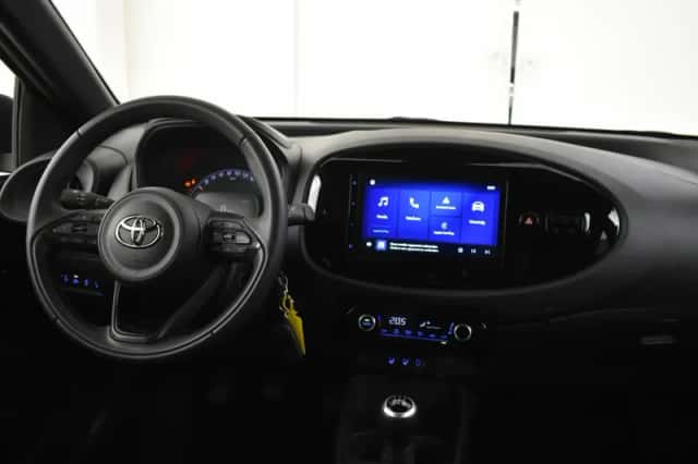 Toyota Aygo (2024) thumbnail 4