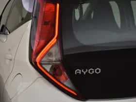 Toyota Aygo (2019) thumbnail 16