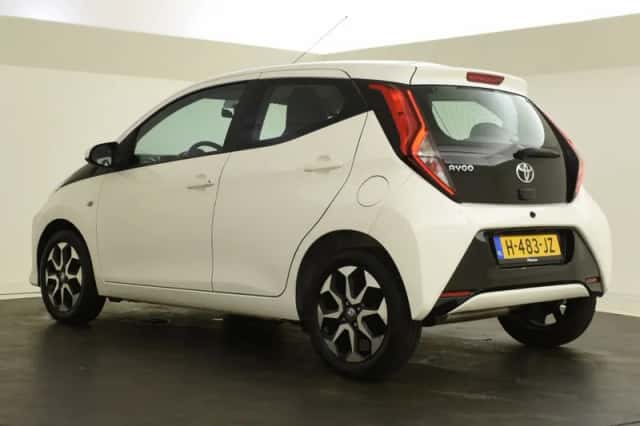 Toyota Aygo (2019) thumbnail 6