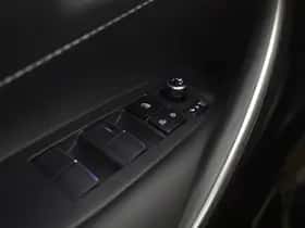 Toyota Corolla (2025) thumbnail 21