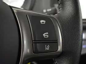 Toyota Yaris (2016) thumbnail 24