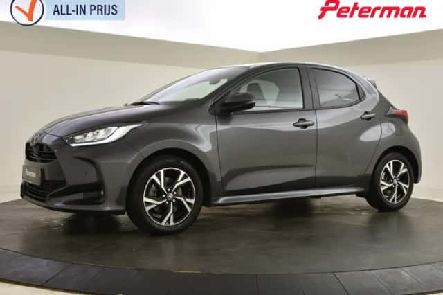 Toyota Yaris (2025) thumbnail 1