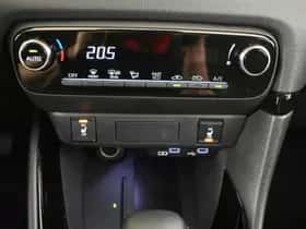 Toyota Yaris (2025) thumbnail 13