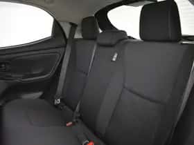 Toyota Yaris (2025) thumbnail 18