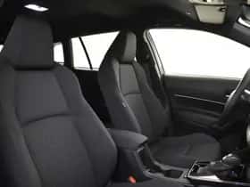 Toyota Corolla (2025) thumbnail 3