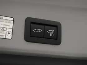Toyota Corolla (2023) thumbnail 32