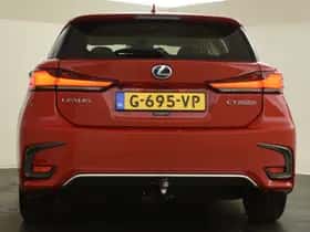 Lexus CT (2019) thumbnail 8