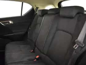 Lexus CT (2019) thumbnail 10