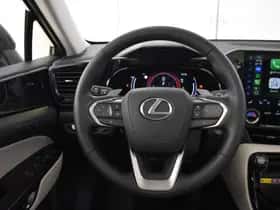 Lexus NX (2024) thumbnail 17