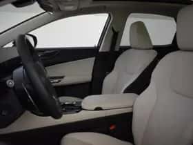 Lexus NX (2024) thumbnail 10
