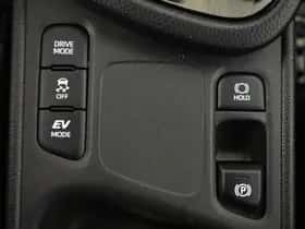 Toyota Yaris Cross (2024) thumbnail 25
