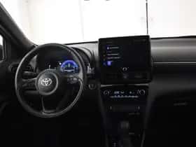 Toyota Yaris Cross (2024) thumbnail 4