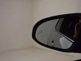 Toyota C-HR (2023) thumbnail 14