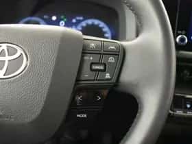 Toyota C-HR (2024) thumbnail 17