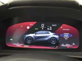 Toyota C-HR (2024) thumbnail 22