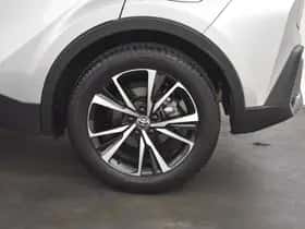 Toyota C-HR (2024) thumbnail 26