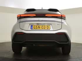 Toyota C-HR (2024) thumbnail 8