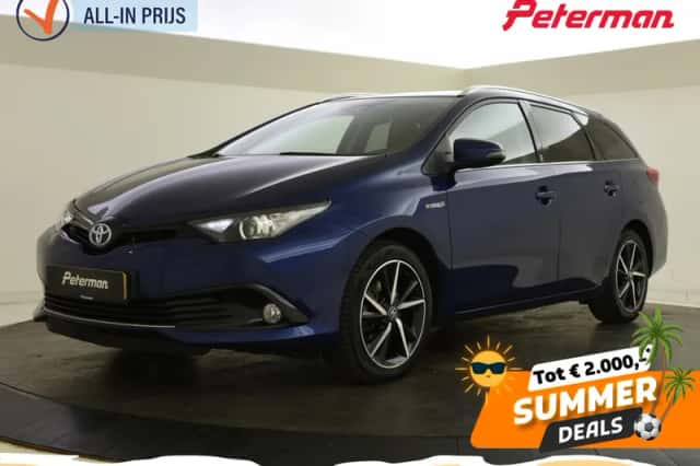 Toyota Auris (2018) thumbnail 1