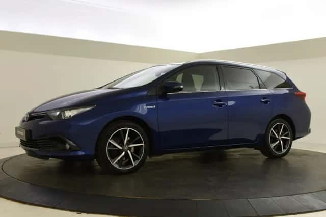 Toyota Auris (2018) thumbnail 5