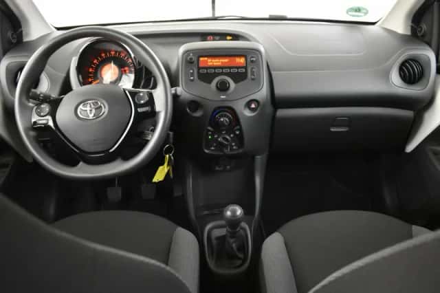 Toyota Aygo (2020) thumbnail 4