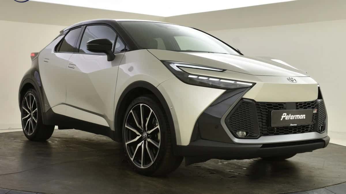 Toyota C-HR (2024) — foto 1