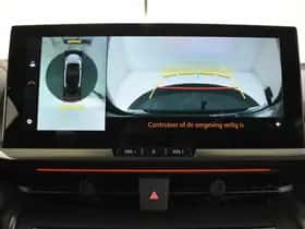 Toyota C-HR (2024) thumbnail 26