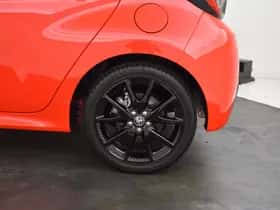 Toyota Yaris (2023) thumbnail 28