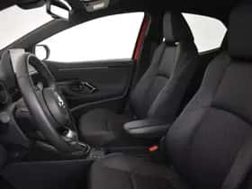 Toyota Yaris (2023) thumbnail 10