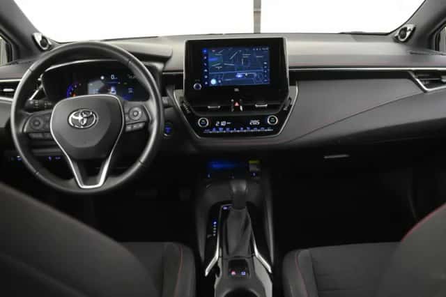 Toyota Corolla (2022) thumbnail 4