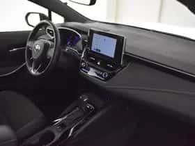 Toyota Corolla (2022) thumbnail 3