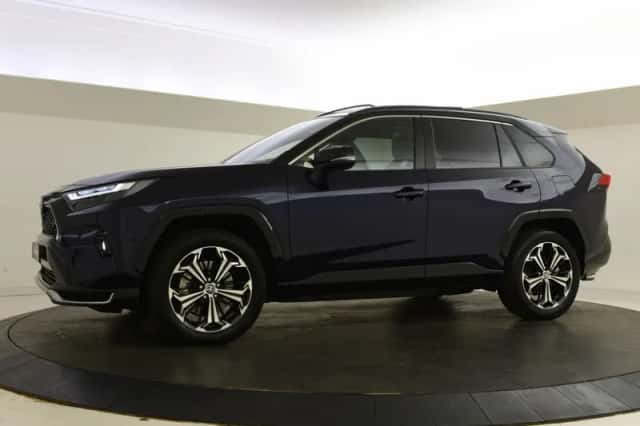 Toyota RAV4 (2025) thumbnail 5
