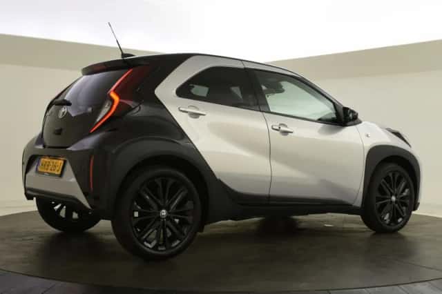 Toyota Aygo (2025) thumbnail 2