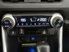 Toyota RAV4 (2019) thumbnail 21