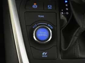 Toyota RAV4 (2019) thumbnail 22
