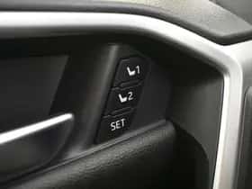 Toyota RAV4 (2019) thumbnail 26