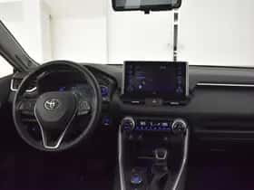 Toyota RAV4 (2019) thumbnail 4