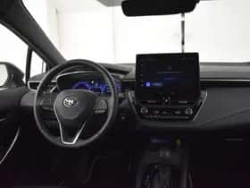 Toyota Corolla (2024) thumbnail 4