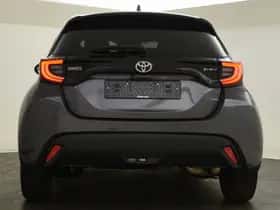 Toyota Yaris (2024) thumbnail 8